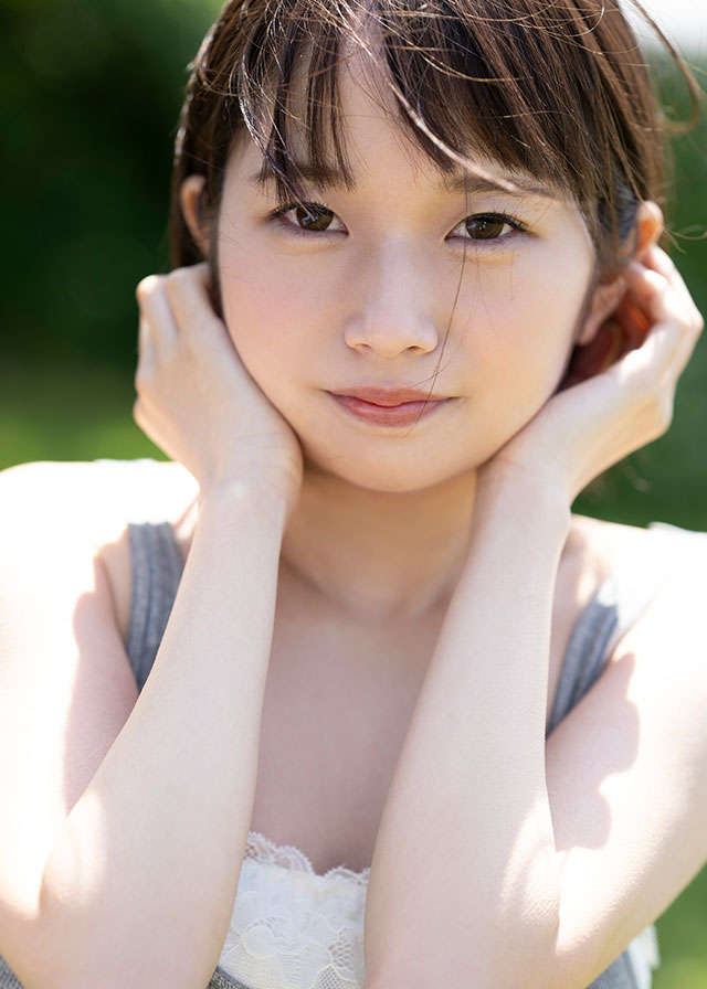 松冈美樱(松岡美桜)个人资料照片